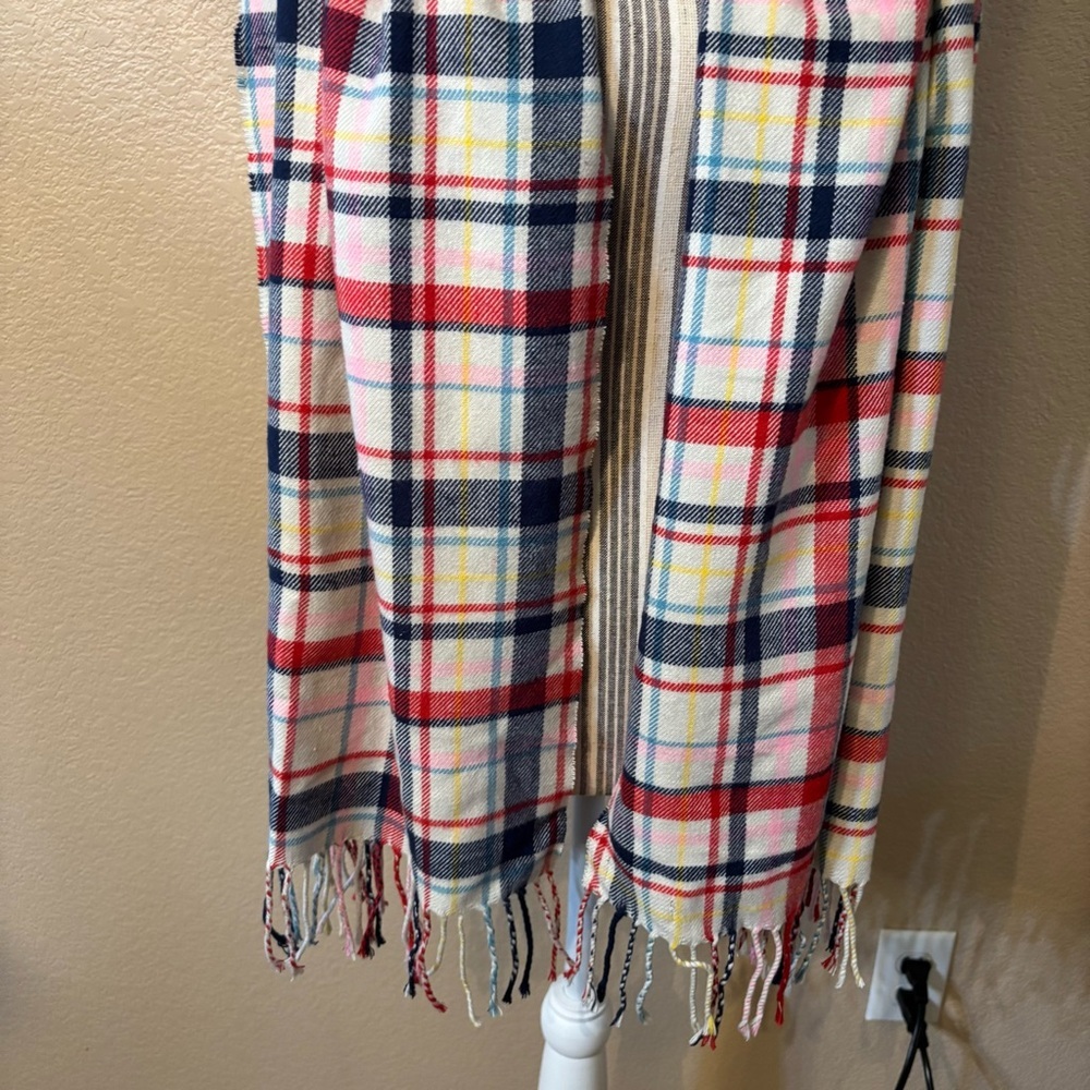 Lands' End Scarf Multicolor Plaid White Blue Red Pink Rope Fringe Cozy Soft - Picture 5 of 10